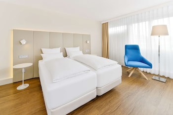 NH Erlangen galeri fotoğrafı