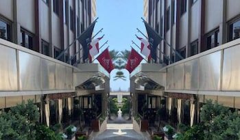 Duroy Hotel