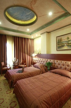 Duroy Hotel