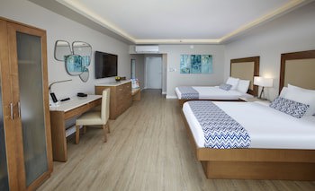 Divi Carina Bay All Inclusive Beach Resort & Casino  (Adults Only)
