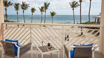 Divi Carina Bay All Inclusive Beach Resort & Casino  (Adults Only)