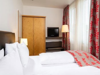 Holiday Inn Frankfurt Airport - Neu-Isenburg by IHG galeri fotoğrafı
