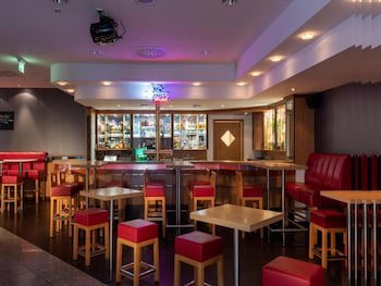 Holiday Inn Frankfurt Airport - Neu-Isenburg by IHG galeri fotoğrafı