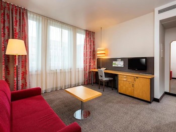 Holiday Inn Frankfurt Airport - Neu-Isenburg by IHG galeri fotoğrafı