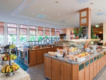 Holiday Inn Frankfurt Airport - Neu-Isenburg by IHG galeri fotoğrafı