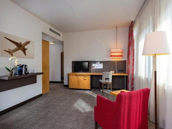 Holiday Inn Frankfurt Airport - Neu-Isenburg by IHG galeri fotoğrafı