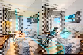 Crowne Plaza Limassol, An Ihg Hotel