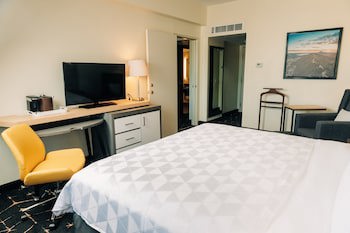 Holiday Inn San Salvador, An Ihg Hotel