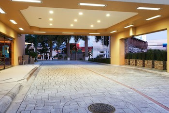 Holiday Inn San Salvador, An Ihg Hotel