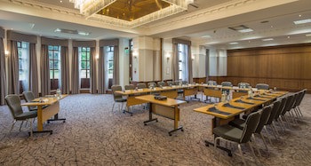 Hilton Puckrup Hall Hotel & Golf Club, Tewkesbury