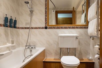 Hilton Puckrup Hall Hotel & Golf Club, Tewkesbury
