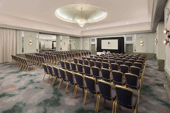 Doubletree By Hilton Brighton Metropole