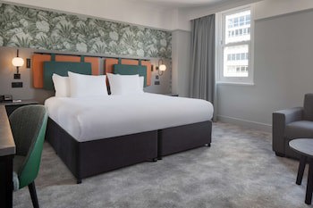 Doubletree By Hilton Brighton Metropole