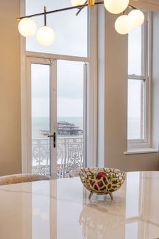 Doubletree By Hilton Brighton Metropole
