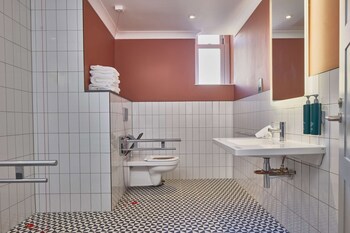 Doubletree By Hilton Brighton Metropole