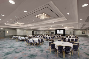 Doubletree By Hilton Brighton Metropole