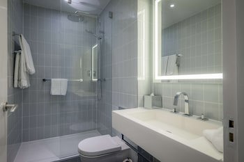 Doubletree By Hilton Brighton Metropole