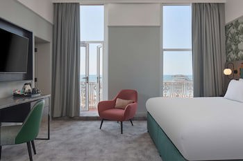 Doubletree By Hilton Brighton Metropole