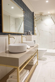 Doubletree By Hilton Brighton Metropole