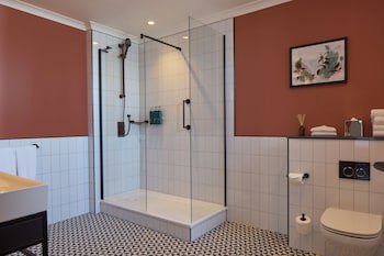 Doubletree By Hilton Brighton Metropole