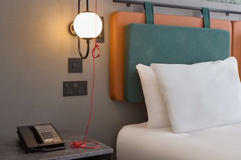 Doubletree By Hilton Brighton Metropole