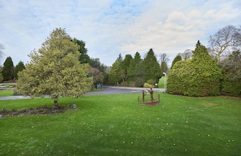 Avisford Park Hotel