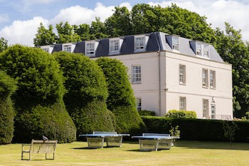 Avisford Park Hotel