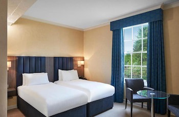 Avisford Park Hotel