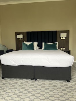 Avisford Park Hotel
