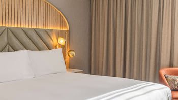Doubletree By Hilton Bristol North