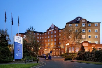 Doubletree By Hilton Dartford Bridge