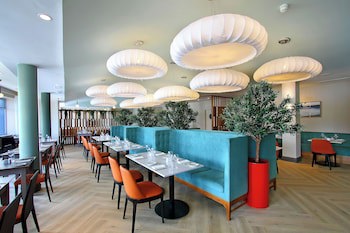 Waterford Marina Hotel