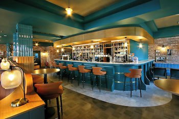 Waterford Marina Hotel