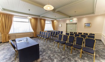 Waterford Marina Hotel