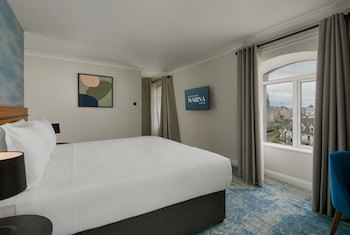 Waterford Marina Hotel