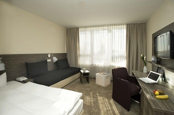 Scotty + Emily Hotel Ulm, Sure Hotel Collection by BW galeri fotoğrafı