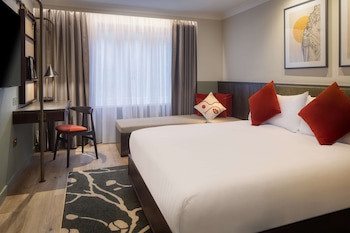 The Samuel Ryder Hotel St Albans, Tapestry Collection Hilton