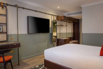 The Samuel Ryder Hotel St Albans, Tapestry Collection Hilton