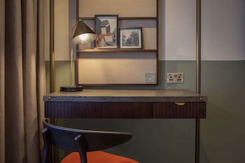 The Samuel Ryder Hotel St Albans, Tapestry Collection Hilton