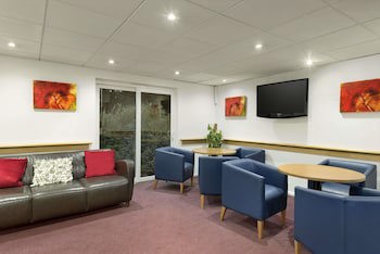 Days Inn By Wyndham Fleet M3
