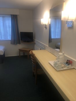 Days Inn By Wyndham Fleet M3