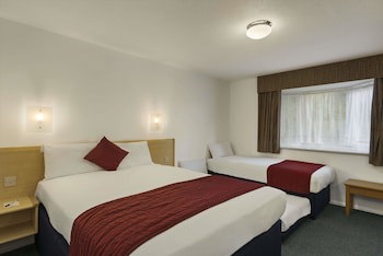 Days Inn By Wyndham Fleet M3