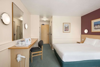 Days Inn By Wyndham Sheffield M1