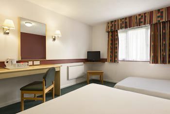 Days Inn By Wyndham Bradford M62