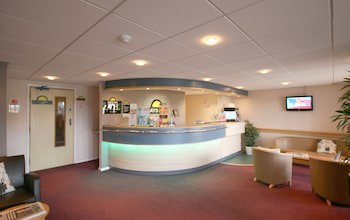Days Inn By Wyndham Bradford M62