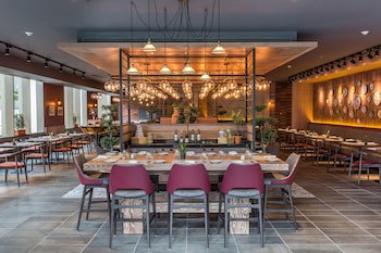 Crowne Plaza Porto, An Ihg Hotel