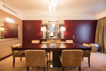 Crowne Plaza Porto, An Ihg Hotel