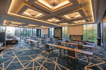 Crowne Plaza Porto, An Ihg Hotel