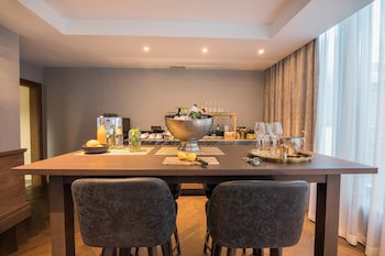Crowne Plaza Porto, An Ihg Hotel