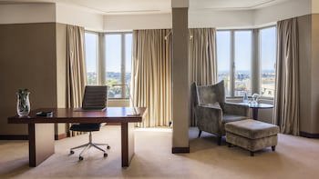 Crowne Plaza Porto, An Ihg Hotel